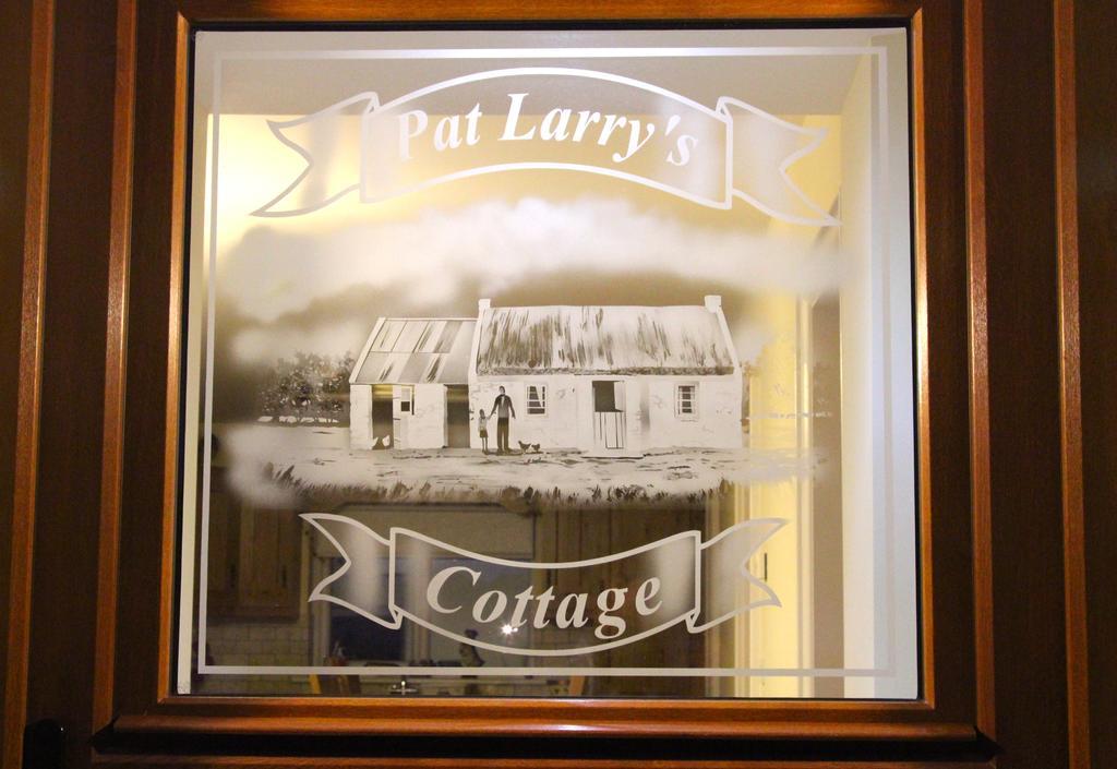 Pat Larry'S Cottage Greencastle  Ruang foto