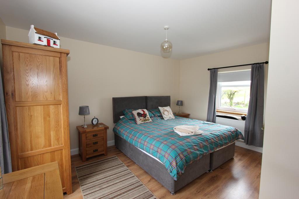 Pat Larry'S Cottage Greencastle  Bagian luar foto