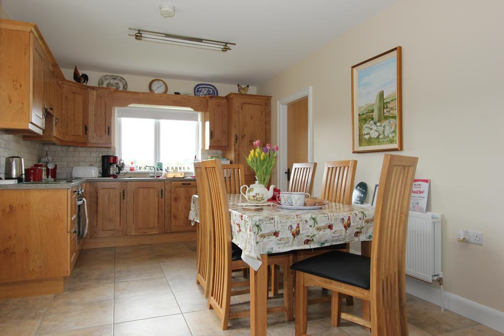 Pat Larry'S Cottage Greencastle  Bagian luar foto
